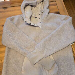 Nwt grey sherpa